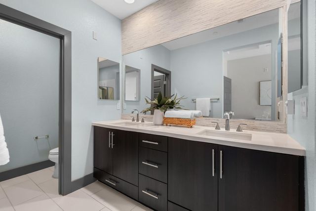 2423 Stearman Lane 2, San Jose, CA 95132