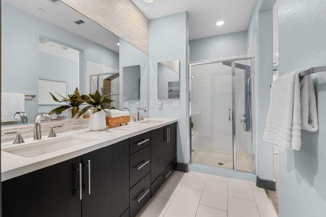 2423 Stearman Lane 2, San Jose, CA 95132