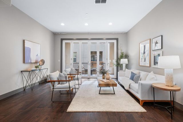 2423 Stearman Lane 2, San Jose, CA 95132