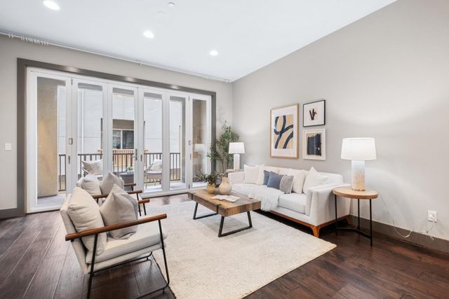 2423 Stearman Lane 2, San Jose, CA 95132