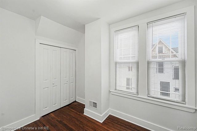 1463 Baldwin Street, Detroit, MI 48214