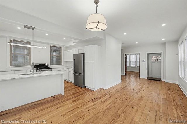 1463 Baldwin Street, Detroit, MI 48214