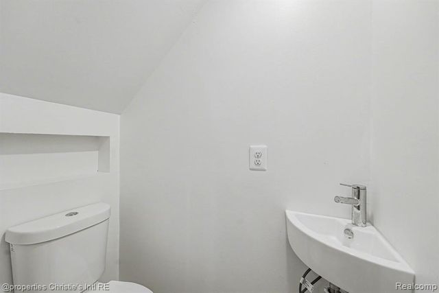 1463 Baldwin Street, Detroit, MI 48214