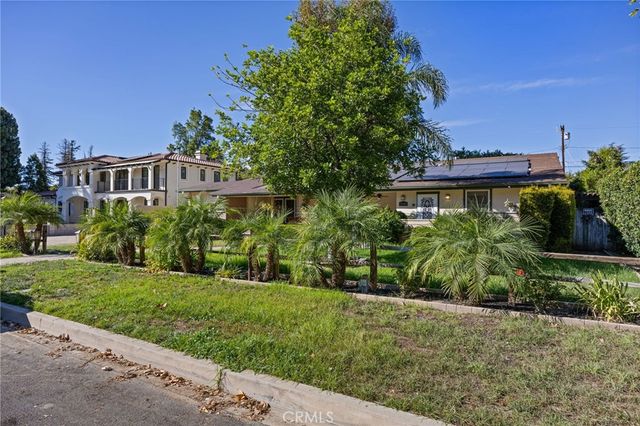 17183 Sunburst, Northridge, CA 91325