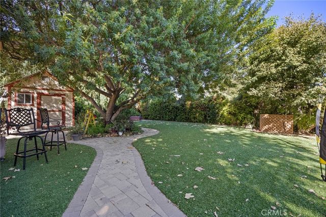 17183 Sunburst, Northridge, CA 91325