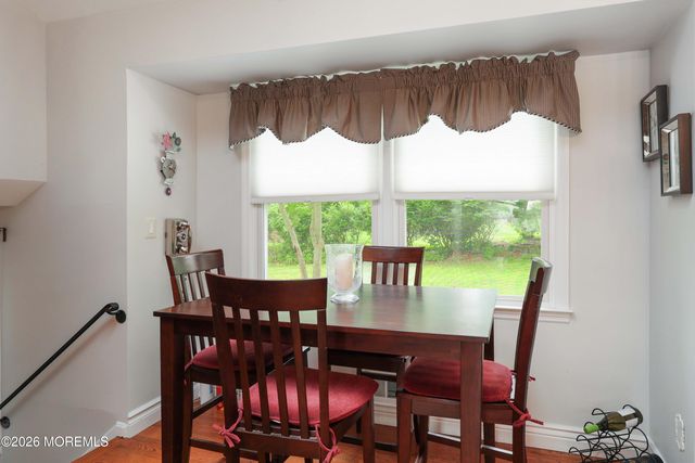 41 Carnegie Court, Middletown, NJ 07748