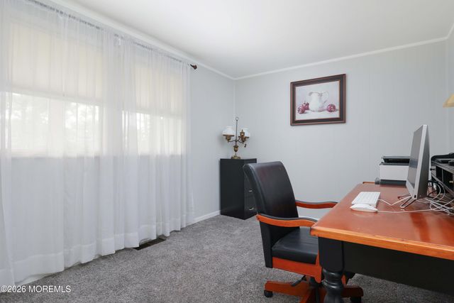 41 Carnegie Court, Middletown, NJ 07748