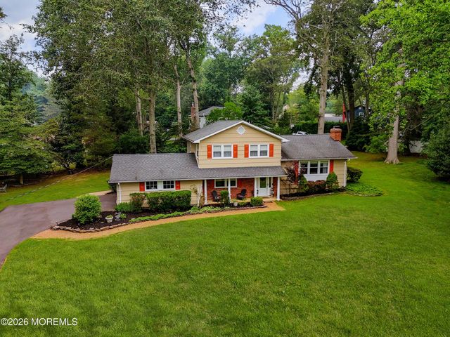 41 Carnegie Court, Middletown, NJ 07748