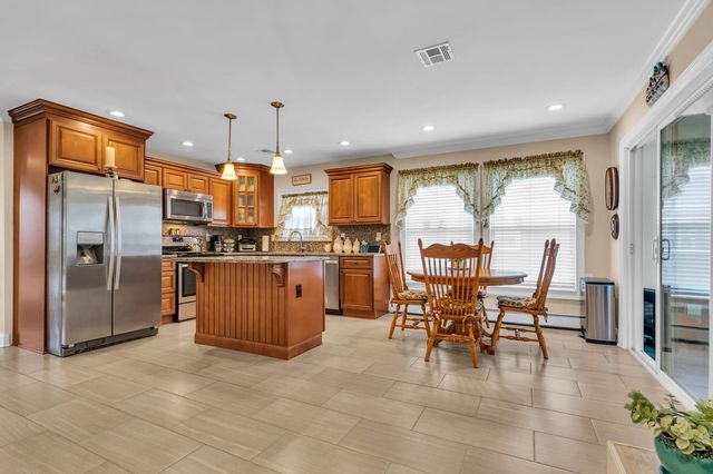 23 Roman Street, Toms River, NJ 08757
