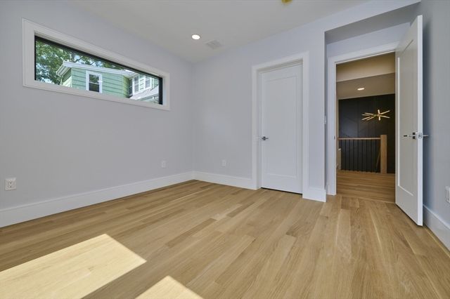123 Fuller B, Brookline, MA 02446