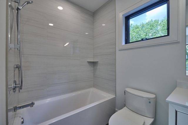 123 Fuller B, Brookline, MA 02446