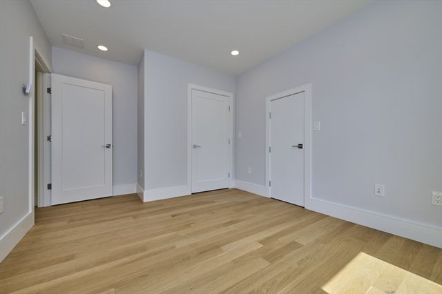 123 Fuller B, Brookline, MA 02446