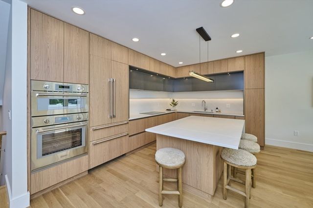 123 Fuller B, Brookline, MA 02446