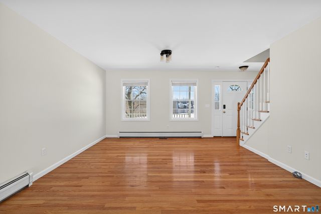 30 Noahs Way, Sprague, CT 06330