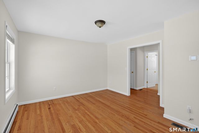 30 Noahs Way, Sprague, CT 06330