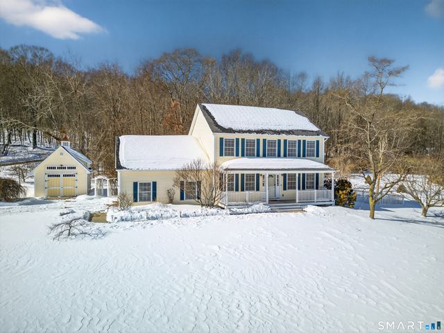 30 Noahs Way, Sprague, CT 06330