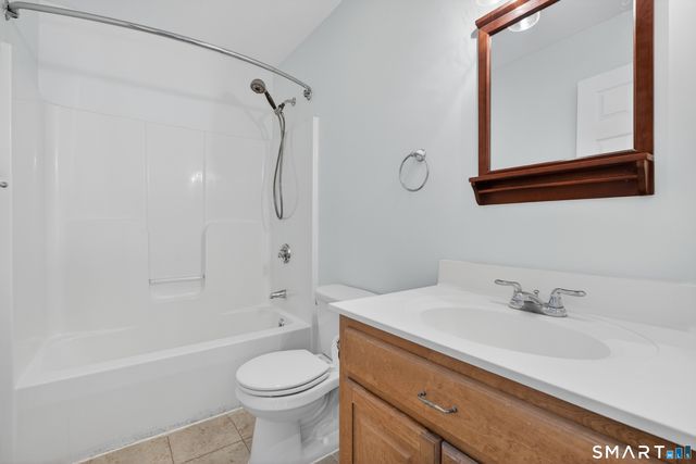 30 Noahs Way, Sprague, CT 06330