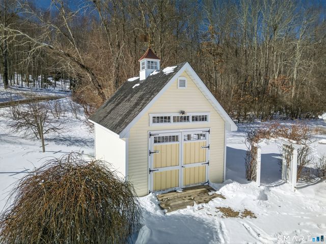 30 Noahs Way, Sprague, CT 06330