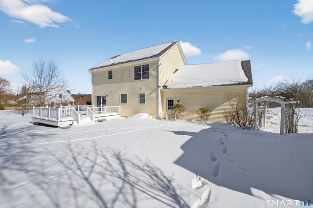 30 Noahs Way, Sprague, CT 06330