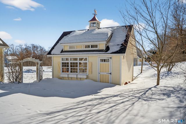 30 Noahs Way, Sprague, CT 06330