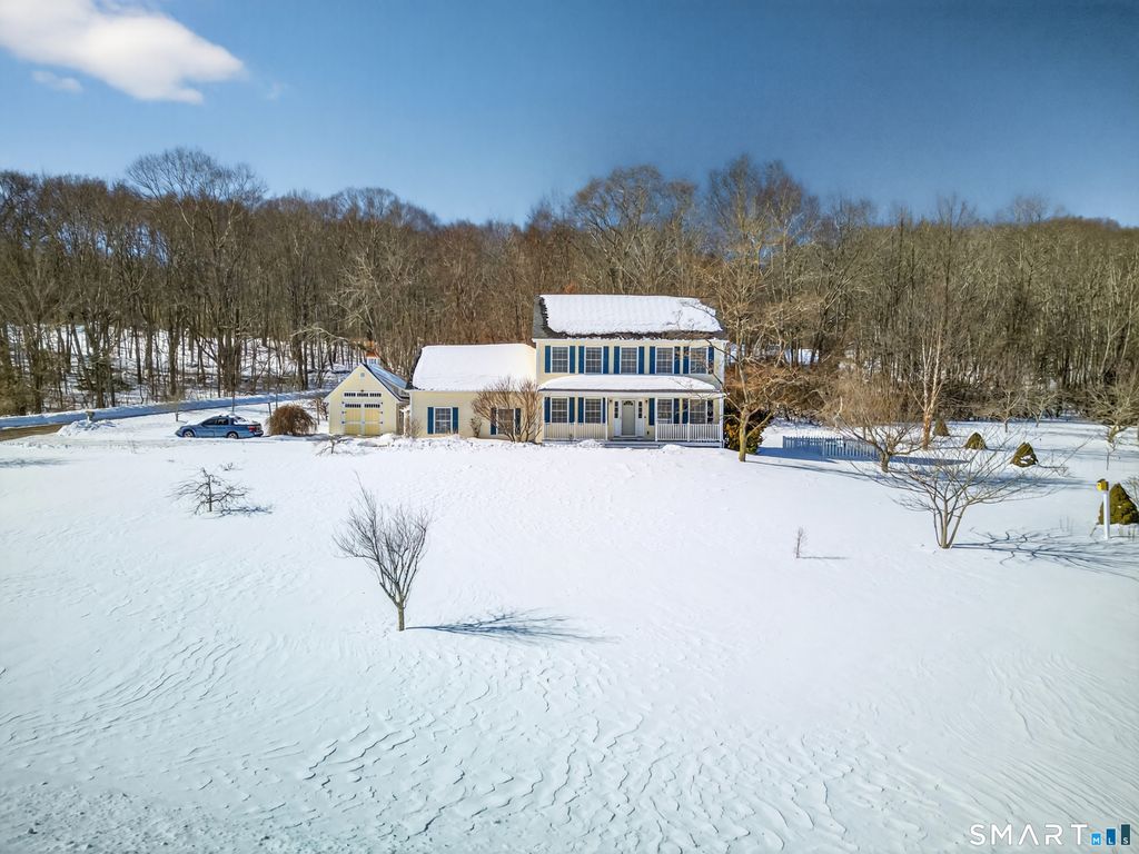 30 Noahs Way, Sprague, CT 06330