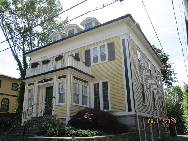75 Pelham Street D, Newport, RI 02840
