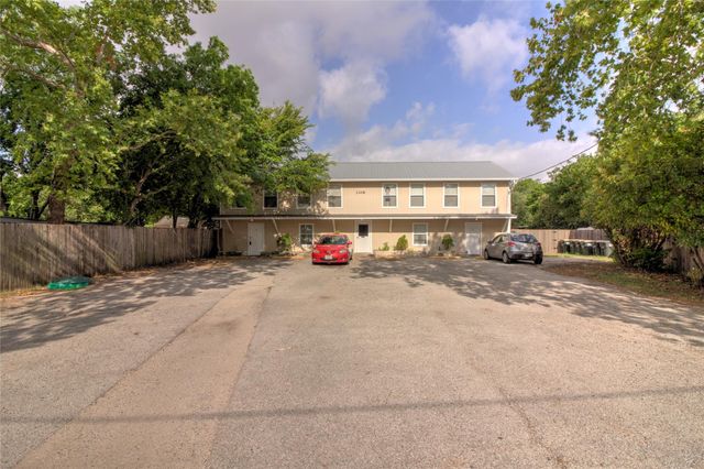 1308 S Pine ST D, Georgetown, TX 78626