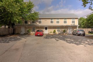 1308 S Pine ST D, Georgetown, TX 78626