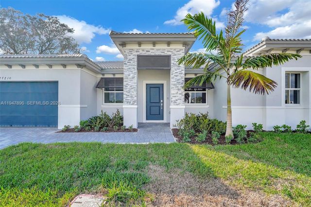 27210 SW 159th Path, Miami, FL 33031