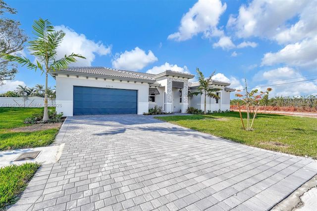 27210 SW 159th Path, Miami, FL 33031