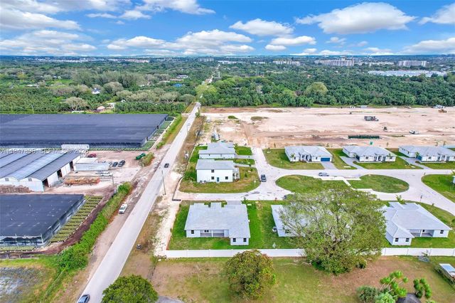 27210 SW 159th Path, Miami, FL 33031