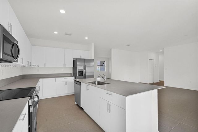 27210 SW 159th Path, Miami, FL 33031