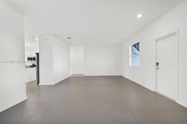 27210 SW 159th Path, Miami, FL 33031