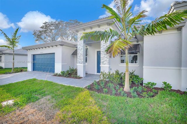 27210 SW 159th Path, Miami, FL 33031