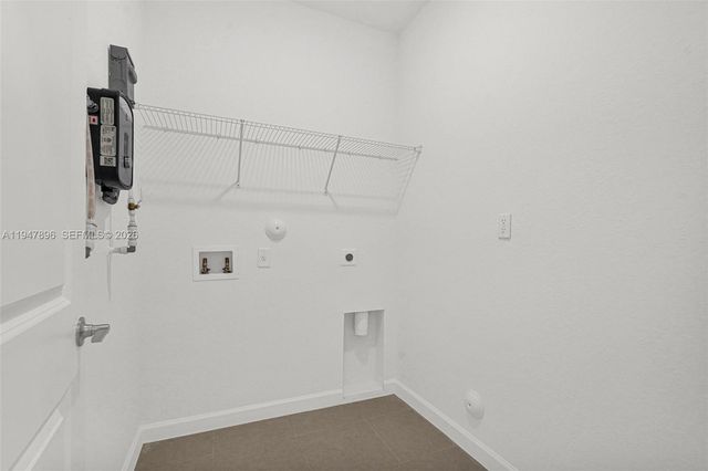 27210 SW 159th Path, Miami, FL 33031