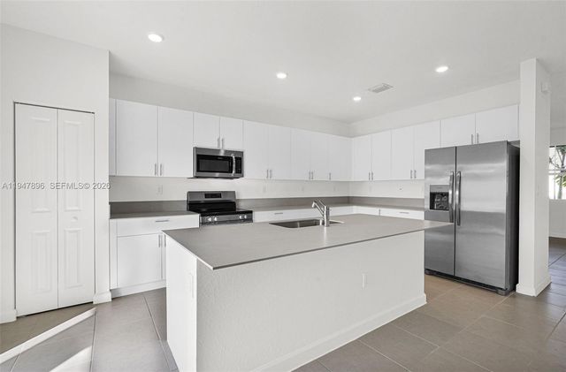 27210 SW 159th Path, Miami, FL 33031