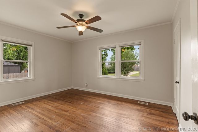 2433 Gary Place, Tulsa, OK 74114