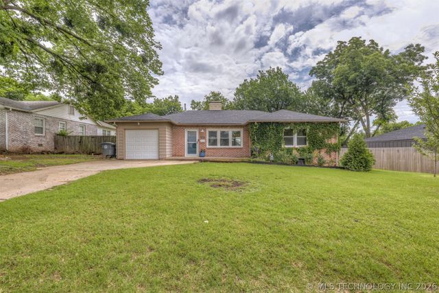 2433 Gary Place, Tulsa, OK 74114