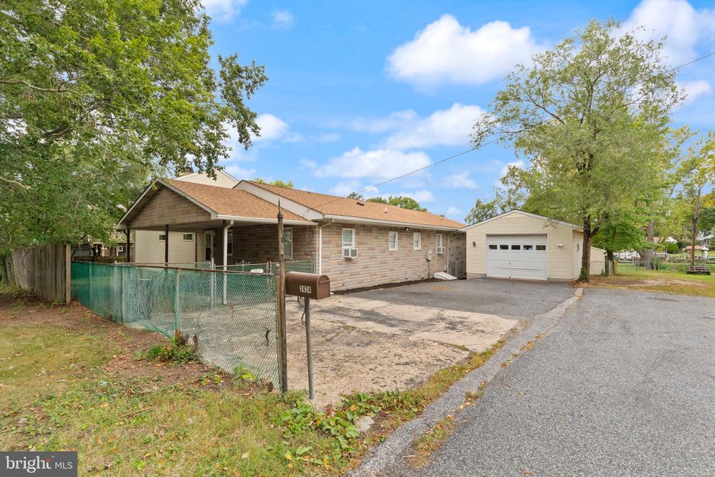 2424 SUNCREST, Sparrows Point, MD 21219