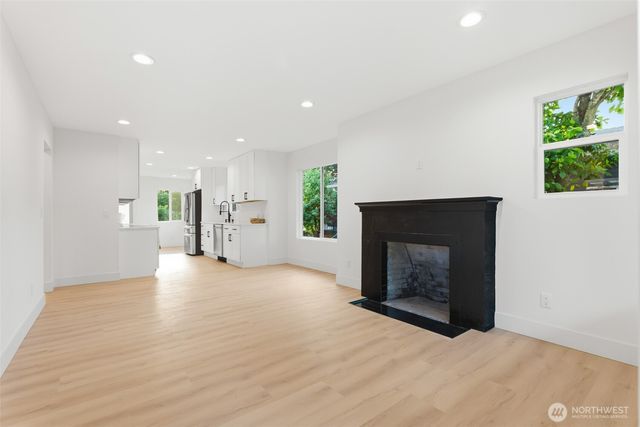 4308 A St, Tacoma, WA 98418