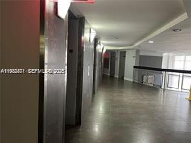 200 Leslie Dr 303, Hallandale Beach, FL 33009