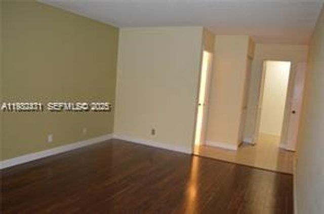 200 Leslie Dr 303, Hallandale Beach, FL 33009