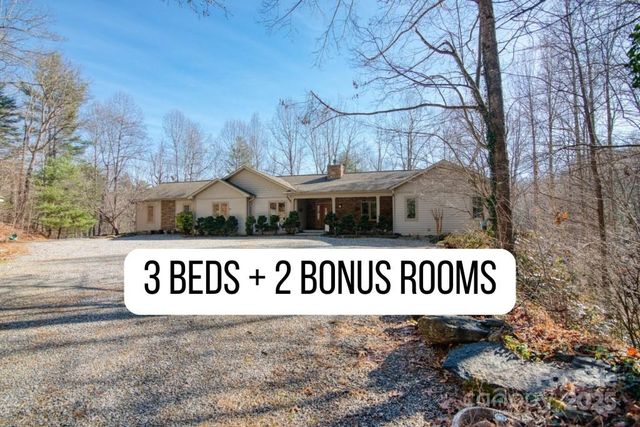 1468 Mount Olivet Road, Zirconia, NC 28790