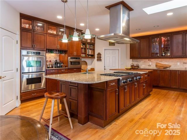 1468 Mount Olivet Road, Zirconia, NC 28790