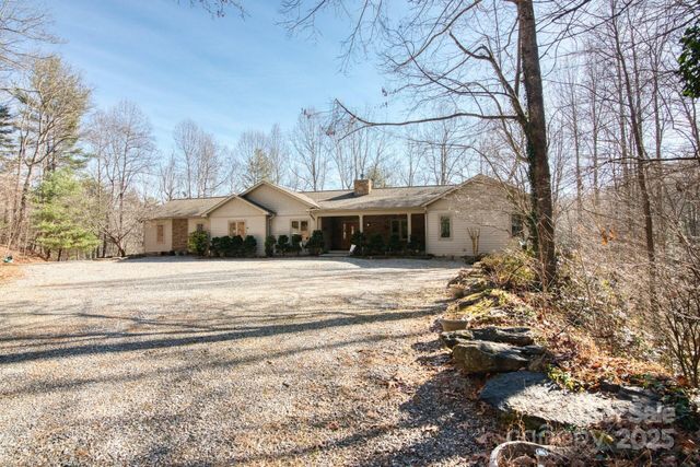 1468 Mount Olivet Road, Zirconia, NC 28790