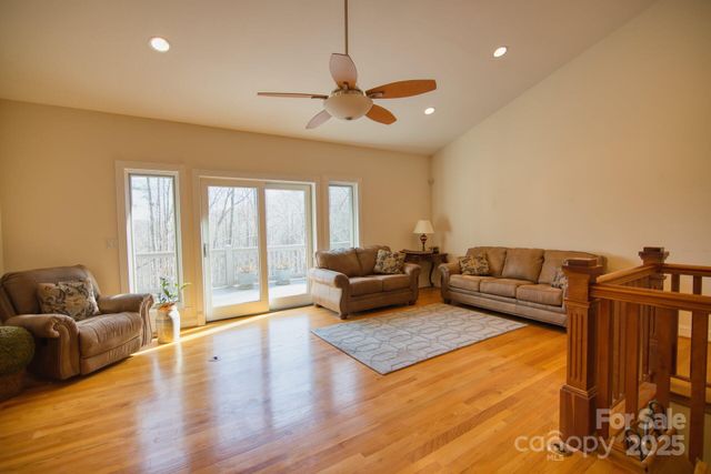 1468 Mount Olivet Road, Zirconia, NC 28790