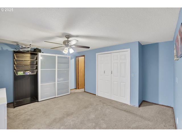 1730 6TH St, Columbia City, OR 97018