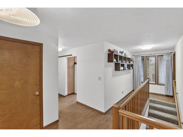 1730 6TH St, Columbia City, OR 97018