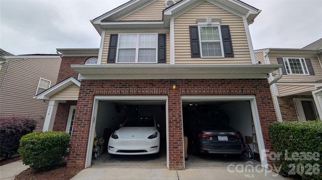 734 Lumber Lane, Charlotte, NC 28214