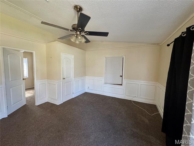 404 Saint Thomas Lane, Cahokia, IL 62206